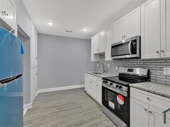 1802 McCulloh St, Baltimore, MD 21217