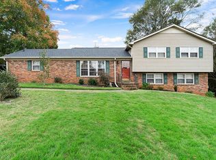 5 Berkshire Ln NE, Rome, GA 30161