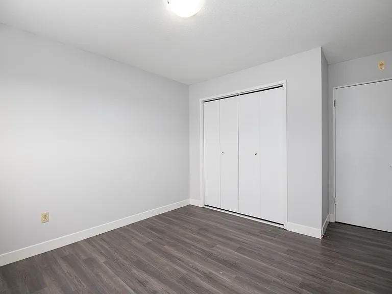 3244 Quadra St — Photo 15