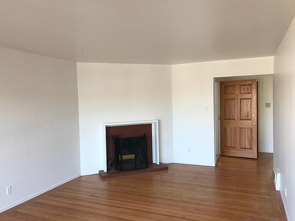 4th image of 4125 Noriega St