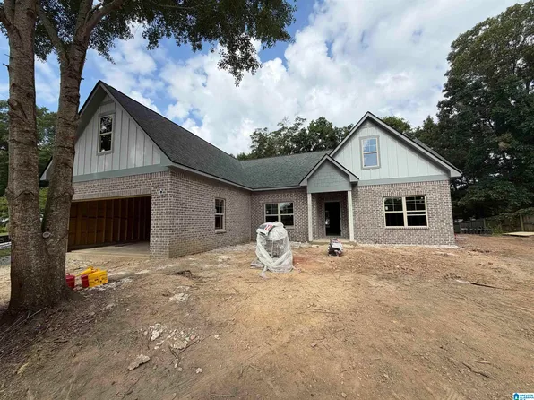 521 13th St SW, Alabaster, AL 35007
