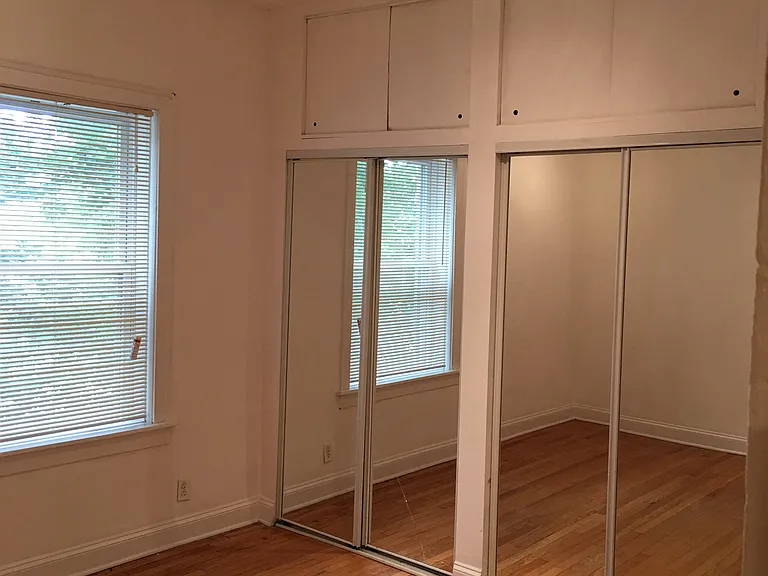 Large sunny rooms with adjustable track lights