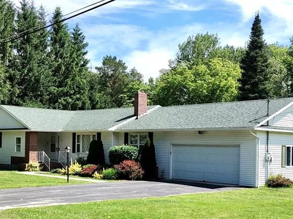 21 Saint Marks Ave, Malone, NY 12953