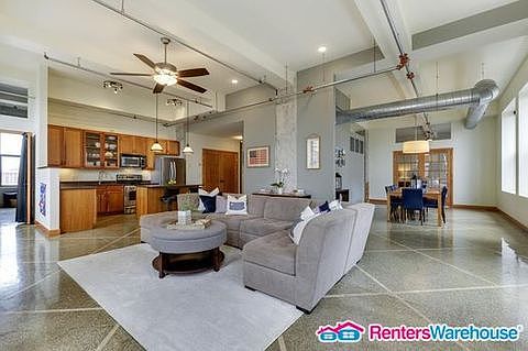 5th image of 350 St. Peter St Unit 1001