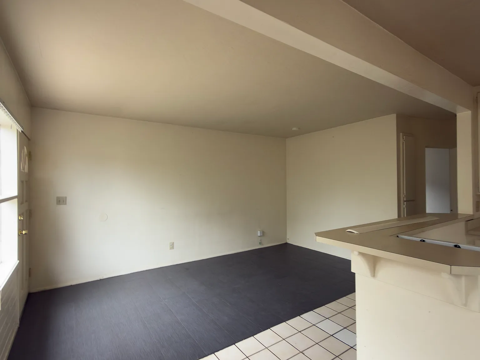 2 bed, 700 sqft, $2,250 — Photo 4