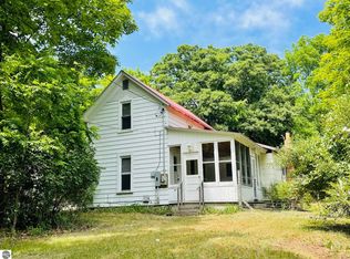 312 Durham St, Bellaire, MI 49615