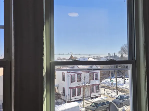 719 S 14th St Floor 3, Newark, NJ 07103
