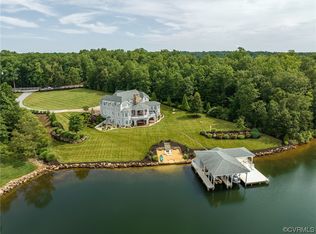 296 Boones Point Rd, Mineral, VA 23117