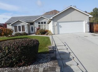 1736 Windsor Ct, Wenatchee, WA 98801