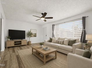 926 W APOLLO Avenue, Tempe, AZ 85283