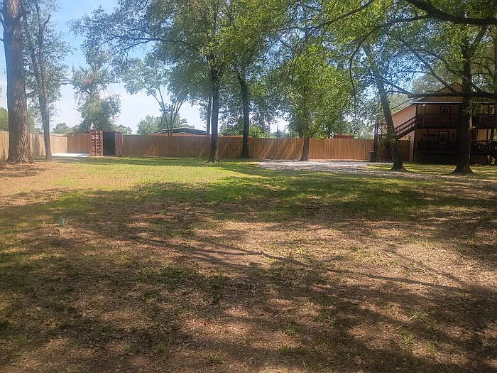 738 Old Pin Oak Rd — Photo 6