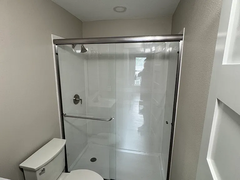 104 E Brown St #B — Photo 7