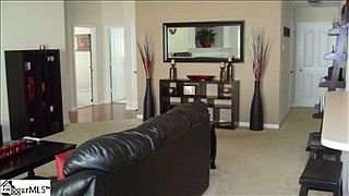 4th image of 23 Chapel Hill Ln