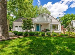 4618 W 62nd Ter, Fairway, KS 66205