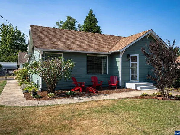 3190 Brenna Ave, Salem, OR 97301