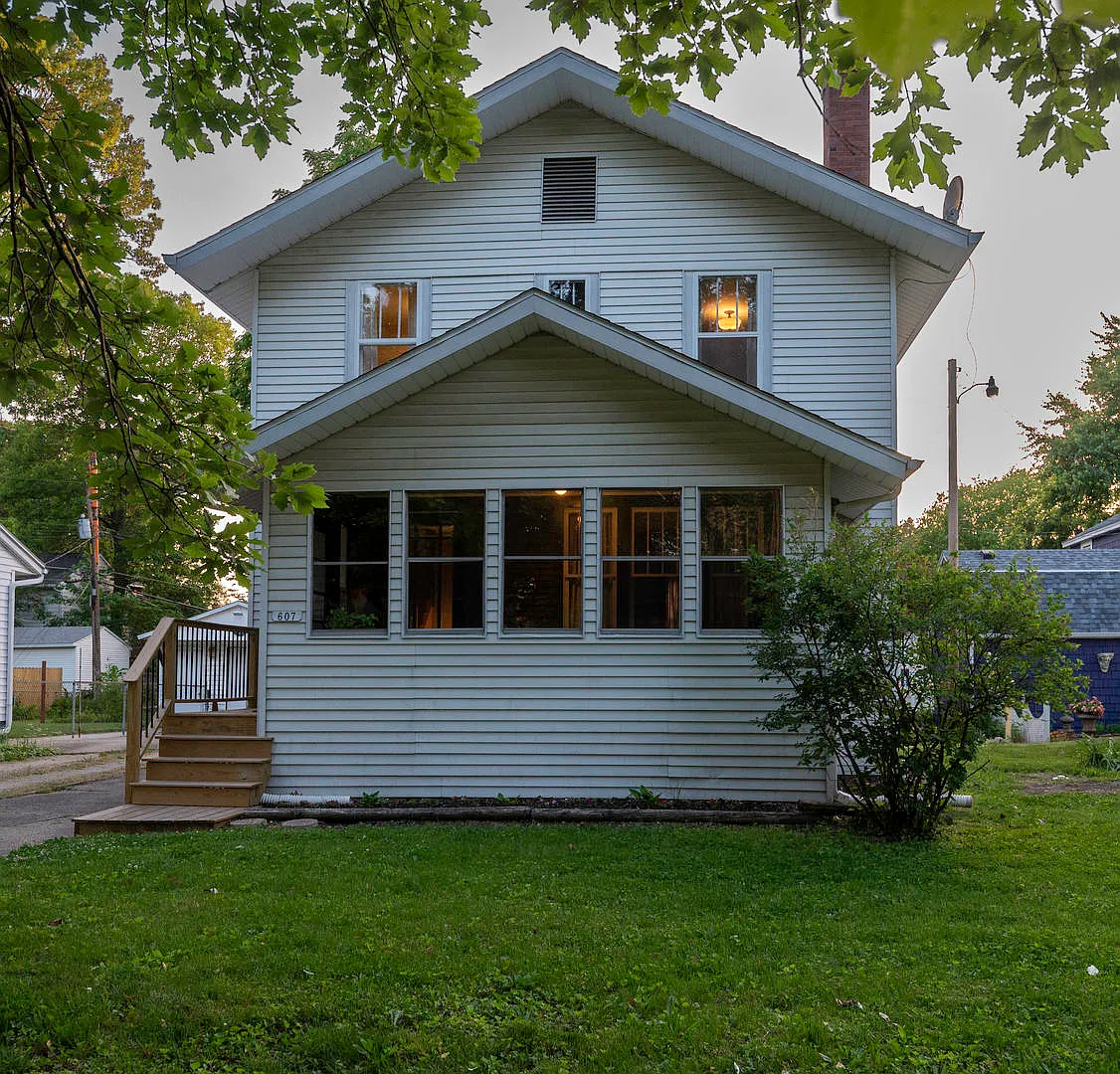 607 N Willis Ave photo 1
