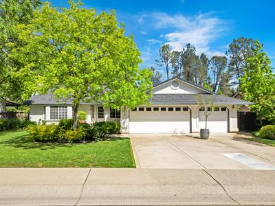 2252 Wicklow St, Redding, CA, 96001