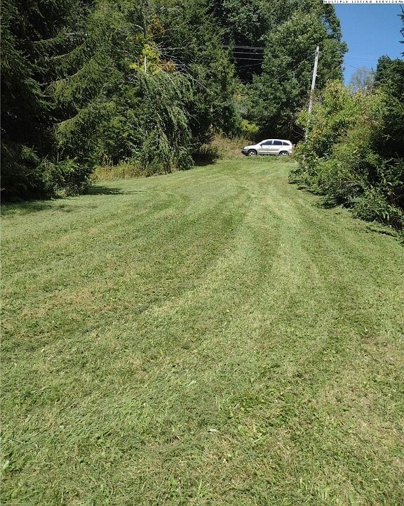 1st image of 243 W Crossnore Drive
