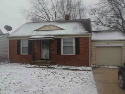 296 E 326th St, Willowick, OH, 44095