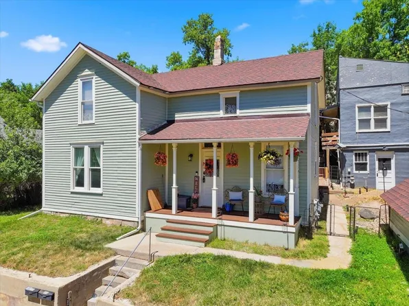 324 White St, Lead, SD 57754