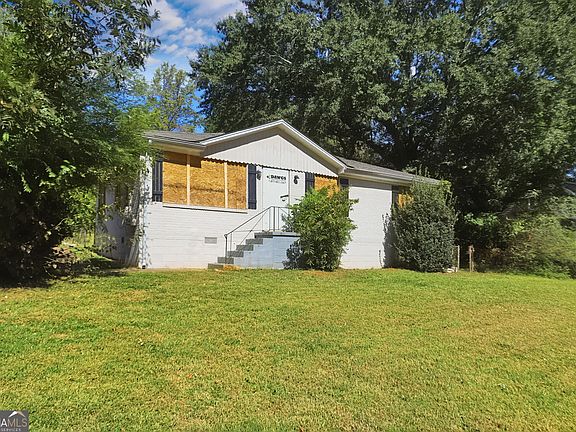 2nd image of 2764 McAfee Rd