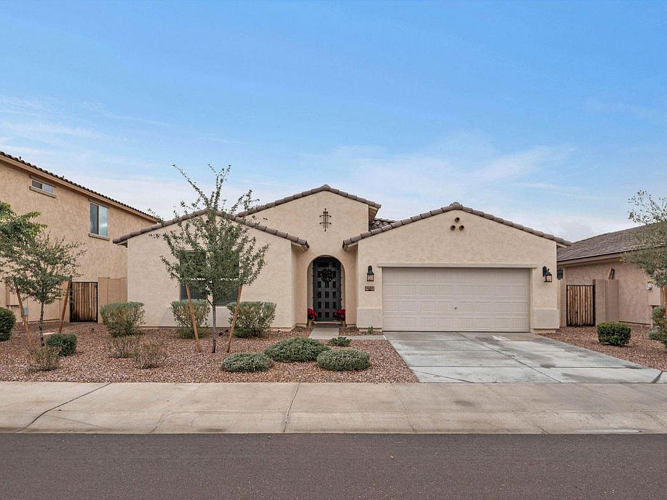 1st image of 1443 E Canary Dr