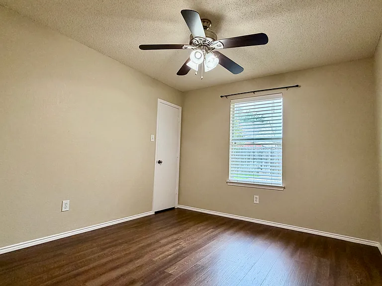 4945 Diamond Trace Trl — Photo 19
