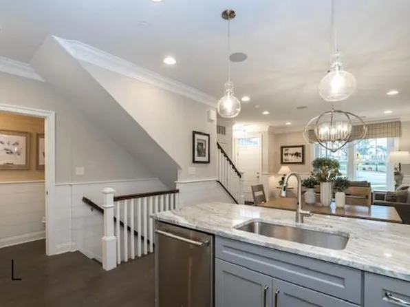 248 Charles Ellis Dr, Newtown Square, PA 19073