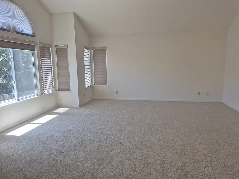 5180 Mount Tam Cir — Photo 17