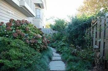 3rd image of 5206B Atlantic Ave