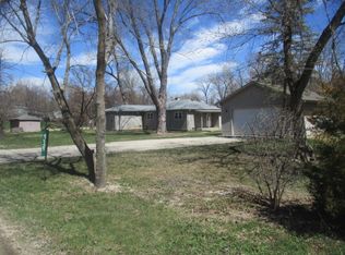 42121 N Venn Rd, Antioch, IL 60002