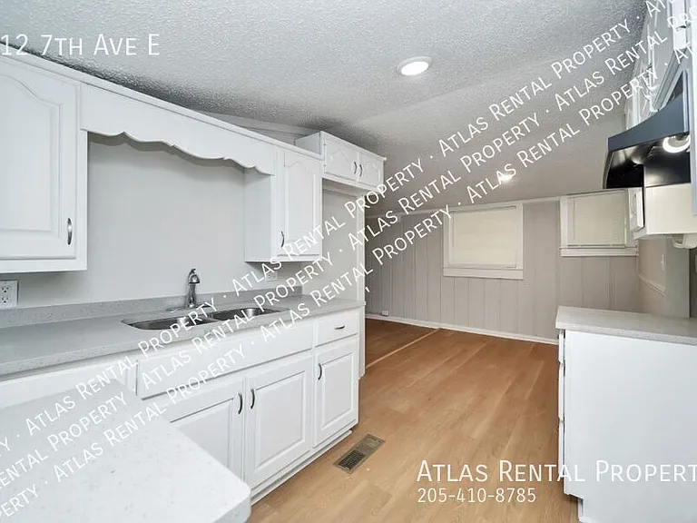 512 7th Ave E — Photo 18