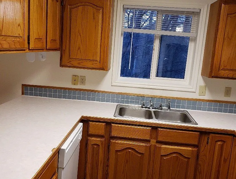 1182 Kortnee Dr #1182 — Photo 3
