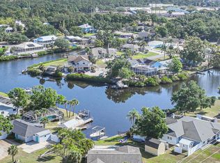 620 Albee Farm Rd N, Nokomis, FL 34275