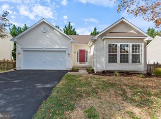 819 Aztec Dr, Frederick, MD 21701