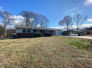 3016 Walnoaks Rd, Knoxville, TN 37921