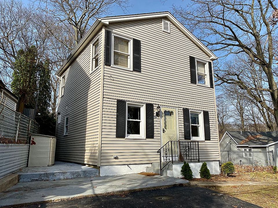 Pretty curb appeal