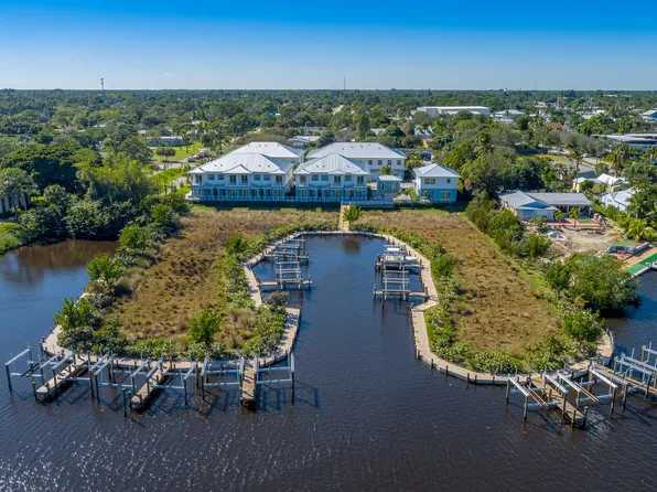 4695 SE Manatee Way, Stuart, FL 34997