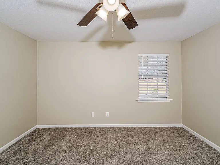 1416 Maralyn Dr — Photo 11