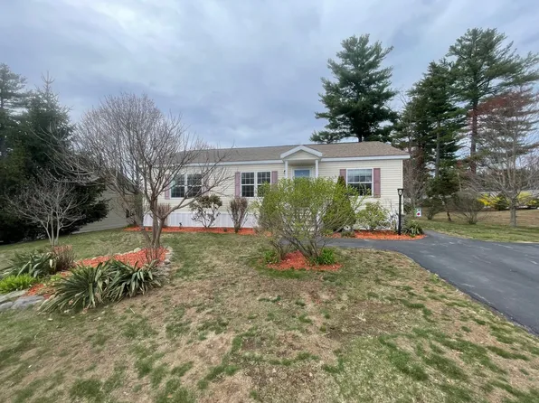 10 Shadycrest Dr #274, Nashua, NH 03062