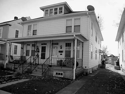 557 McAllister St photo 1