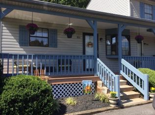 801 Goose Ridge Dr, Forest, VA 24551