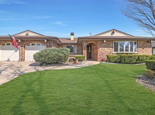 2108 Chilmark Ln, Schaumburg, IL 60193