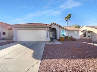 6934 S Oakmont Dr, Chandler, AZ 85249