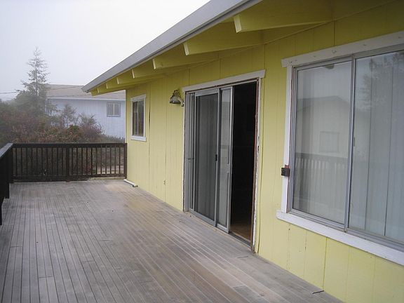 4th image of 9043 Tenaya Way