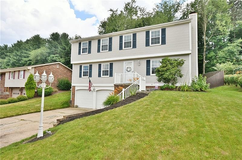 1st image of 1413 Royal Park Blvd