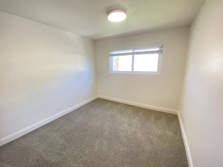 411 Euclid Ave — Photo 6
