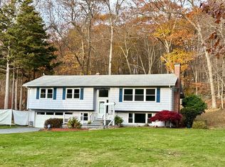 50 North Glenwoods Road, Ledyard, CT 06335