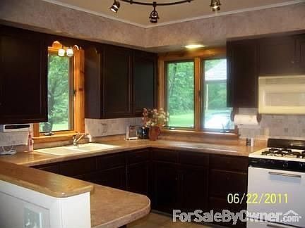 Kitchen : Modern kitchen with applicances