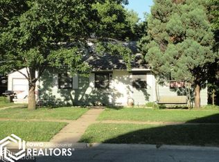 414 North Ln #A, Oskaloosa, IA 52577